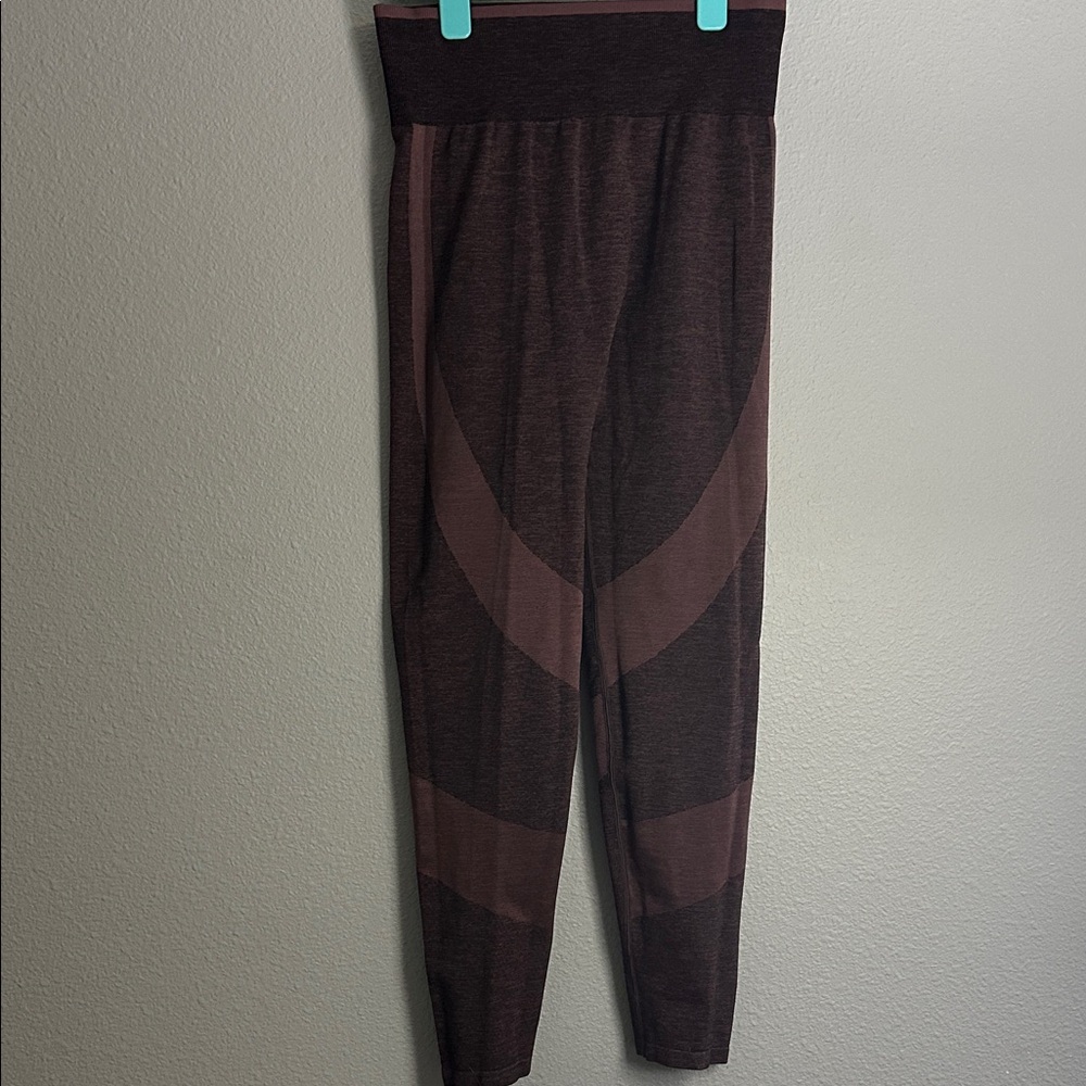 PINK Victoria's Secret Dark Brown maroon Leggings